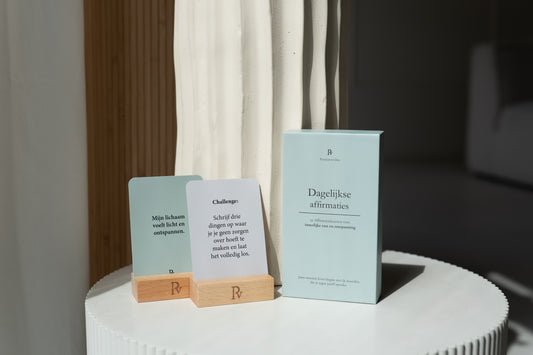 Affirmatiekaarten voor Meer Innerlijke Rust – 52 Kaarten + Challenge